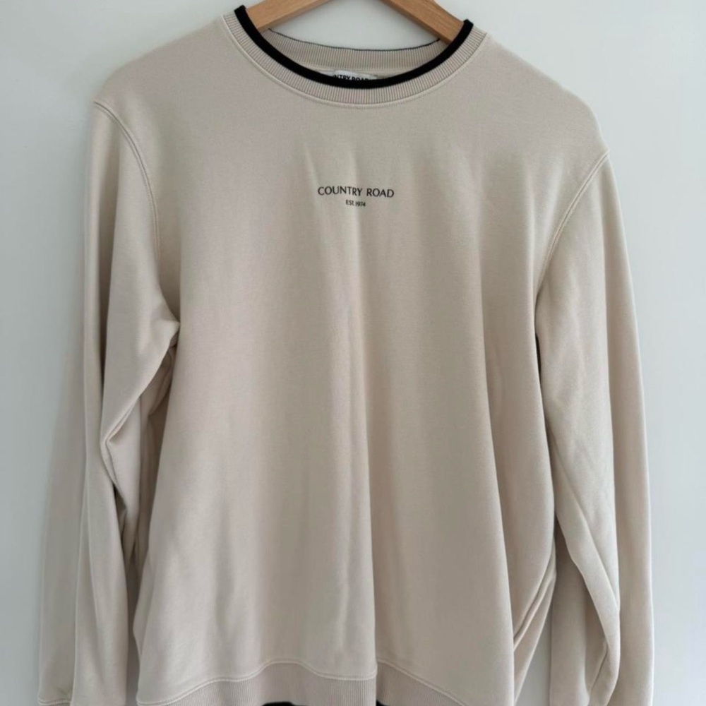 Country Road Beige Crewneck Sweater